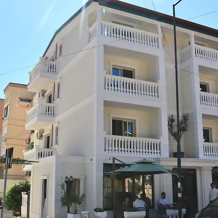 Sefabrothershotel 4*